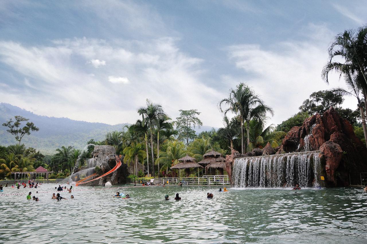 Hotel Felda Residence Hot Springs Sungkai Exteriér fotografie