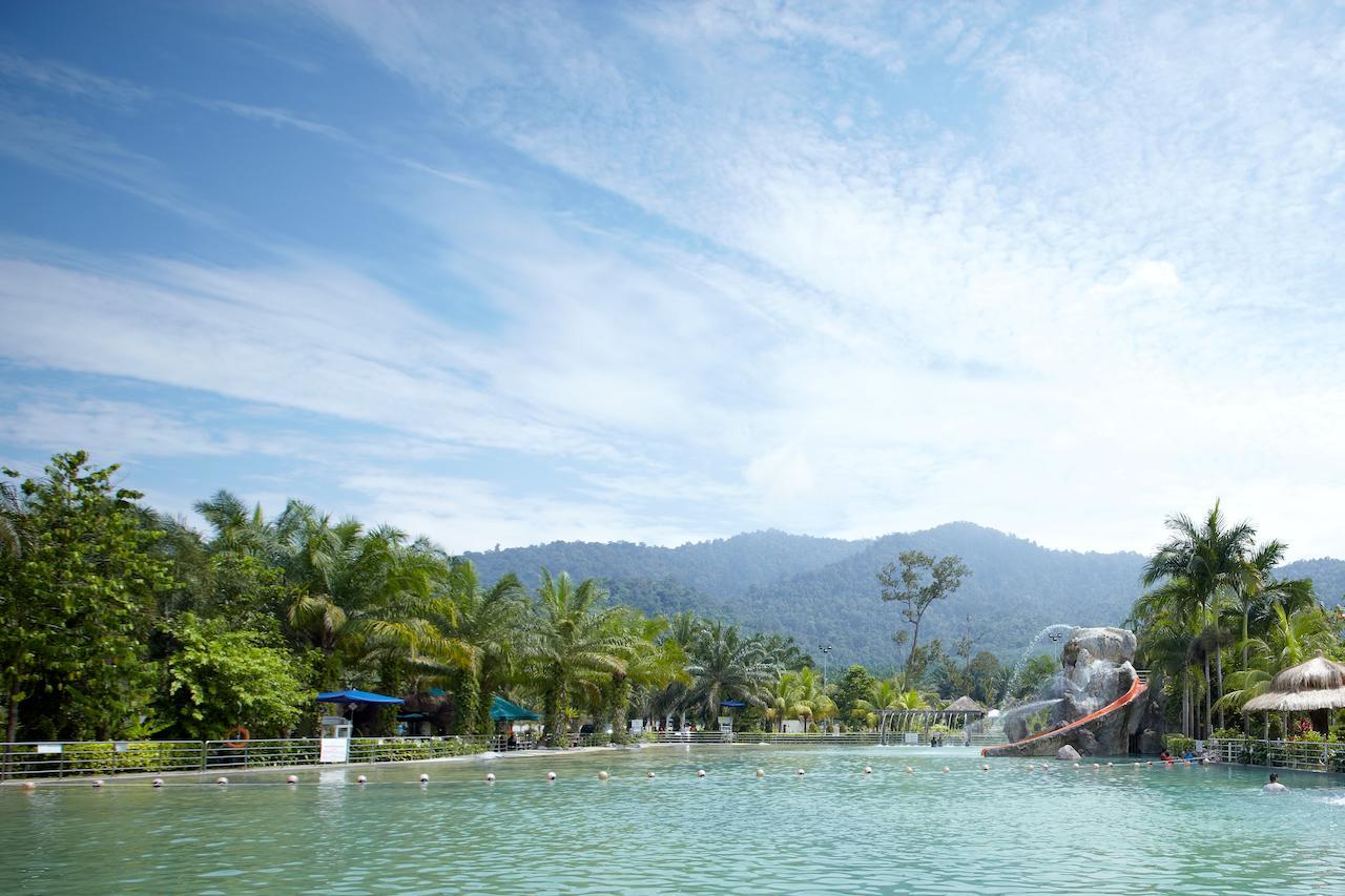 Hotel Felda Residence Hot Springs Sungkai Exteriér fotografie