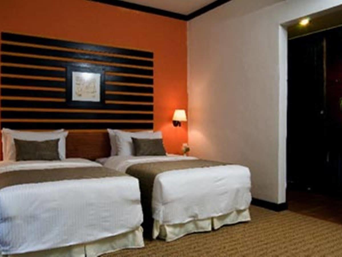 Hotel Felda Residence Hot Springs Sungkai Exteriér fotografie